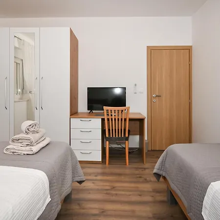 M Apartament *